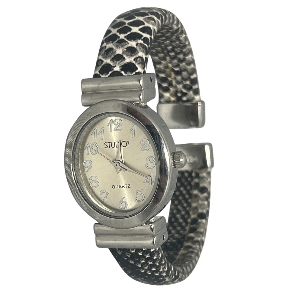 STUDIO‎ Time Women's Quartz Bangle Cuff Watch Faux Snakeskin Band Silver Tone